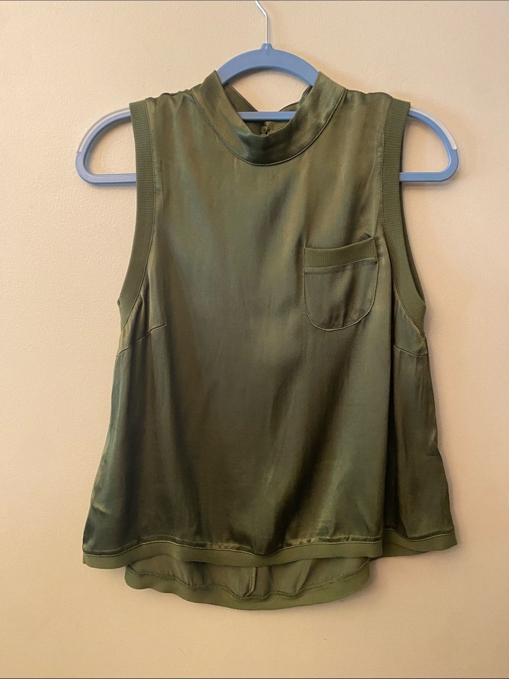 Fate Olive Green Mock Neck Sleeveless Tank 🆕